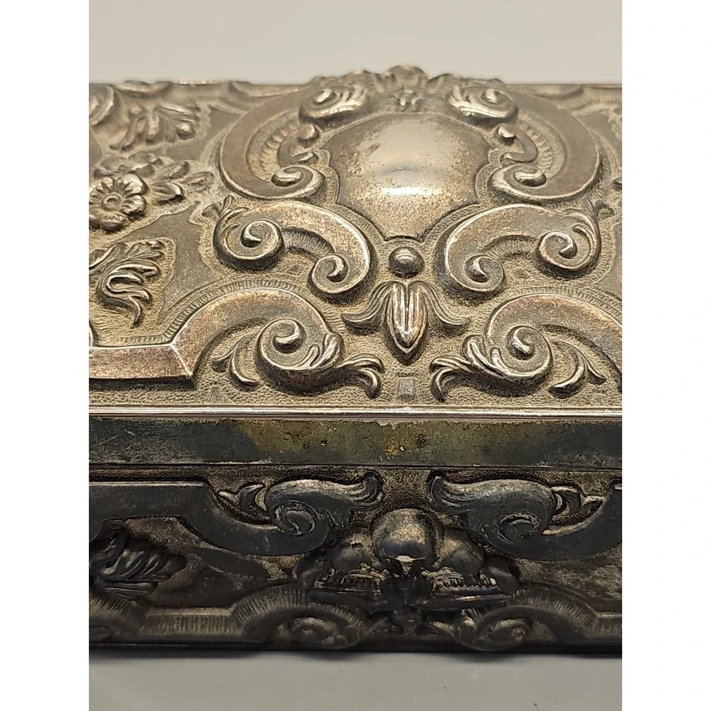 ANTIQUE VINTAGE SILVERPLATE METAL BAROQUE ORNATE JEWELRY BOX LINED HEAVY VICTORI